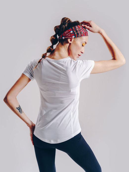 WOMEN'S SLIM-FIT T-SHIRT